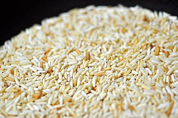 Xay bột cho bé gạo dạng khô